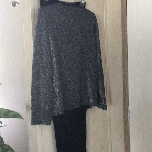 Vintage Perceptions Dressy Pantsuit - Picture 3 of 7